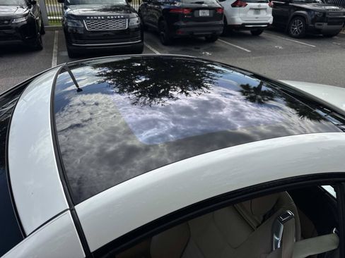 Used 2015 Mercedes-Benz SL 550 image 26