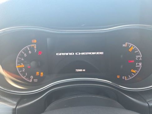 Used 2021 Jeep Grand Cherokee Laredo X AWD/4WD image 20