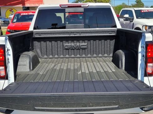 New 2026 GMC Sierra 1500 Elevation w/ Elevation Premium Package image 9