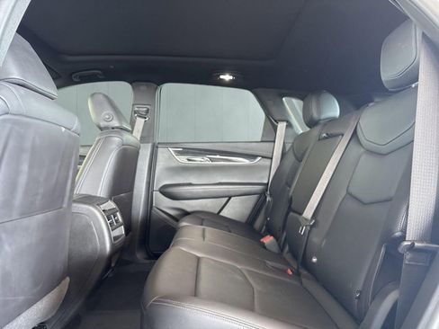 Used 2022 Cadillac XT5 Premium Luxury image 23