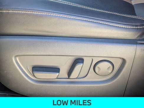 Certified 2025 MAZDA CX-90 3.3 Turbo w/ Premium Plus Pkg image 17