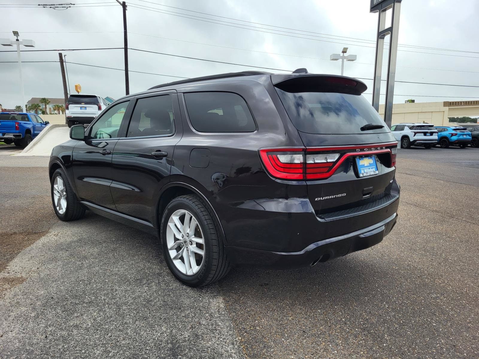 Used 2024 Dodge Durango GT RWD image 3