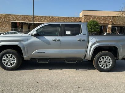 New 2026 Toyota Tacoma SR5