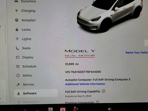 Used 2022 Tesla Model Y Performance AWD/4WD image 13