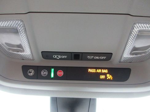 Used 2023 GMC Acadia SLE w/ Driver Convenience Package image 30