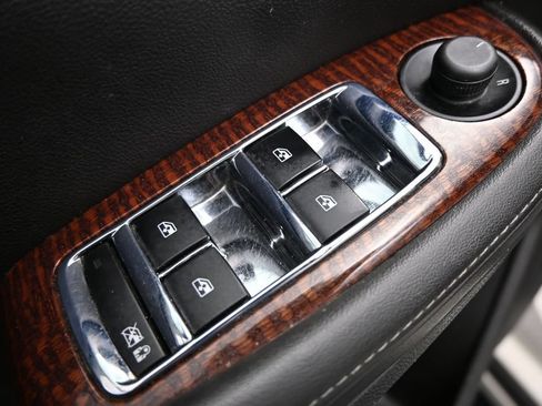 Used 2013 Chevrolet Malibu LT FWD image 11