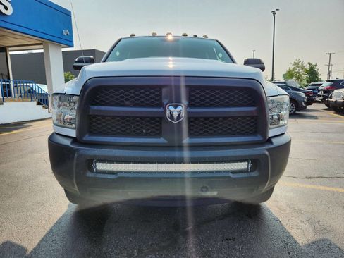 Used 2017 RAM 2500 Tradesman w/ Snow Chief Group image 7