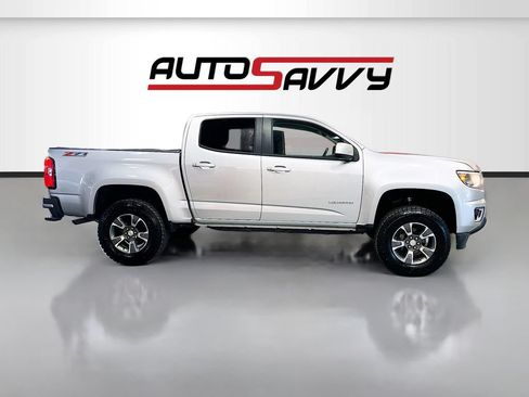 Used 2017 Chevrolet Colorado Z71 AWD/4WD image 8