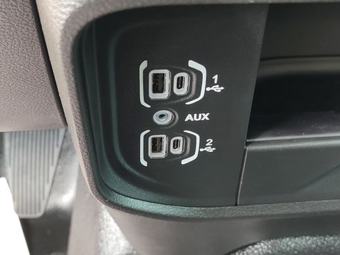 New 2025 RAM 3500 Tradesman w/ Chrome Appearance Group image 18