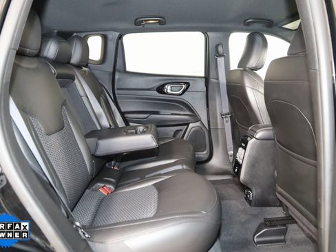 Used 2022 Jeep Compass Altitude w/ Convenience Group image 12