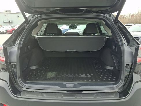 Certified 2025 Subaru Outback Limited AWD/4WD image 30