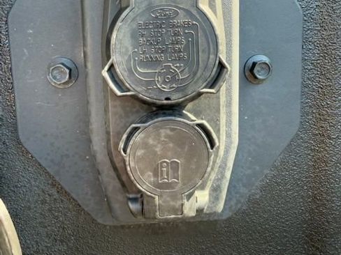 Used 2024 Ford F350 Platinum image 12