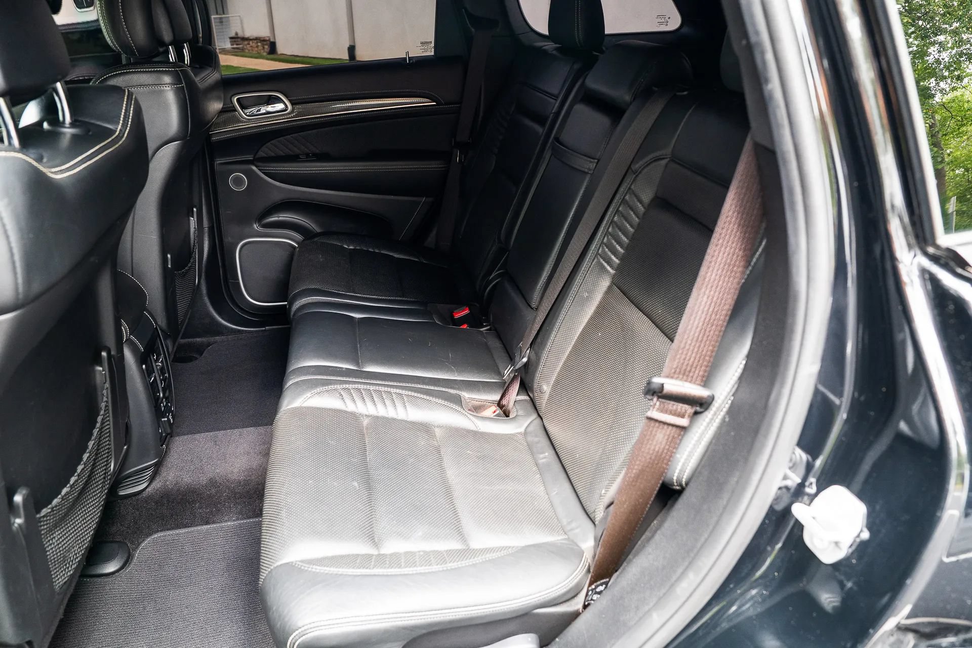 Used 2018 Jeep Grand Cherokee Trackhawk AWD/4WD image 30