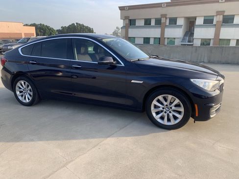 Used 2014 BMW 550i Gran Turismo RWD image 8