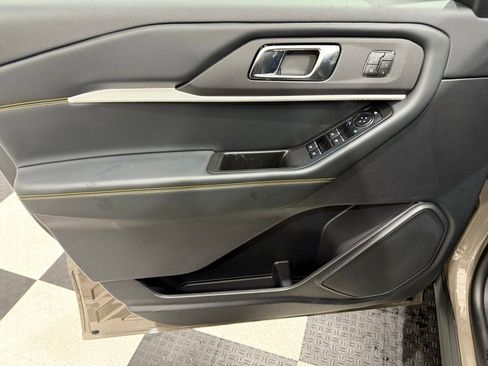 New 2026 Ford Explorer Tremor w/ Tremor Convenience Package image 15