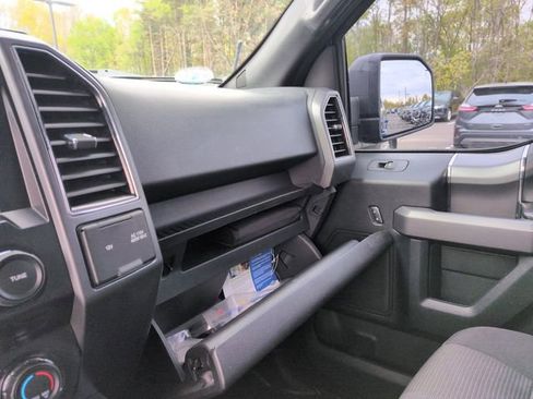 Certified 2017 Ford F150 XLT w/ Equipment Group 302A Luxury AWD/4WD image 38