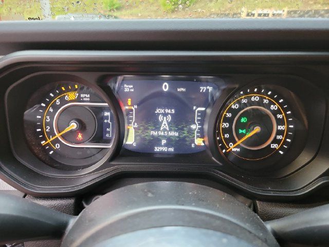 Used 2025 Jeep Wrangler Unlimited Sahara AWD/4WD image 29