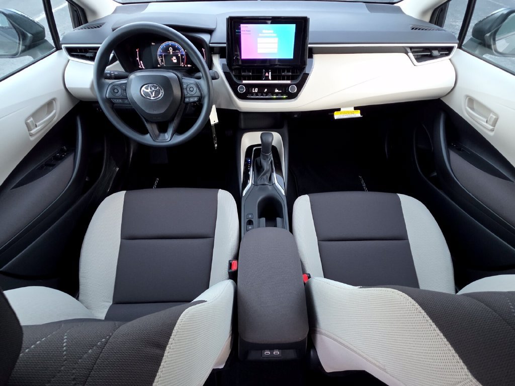 New 2027 Toyota Corolla LE FWD image 4