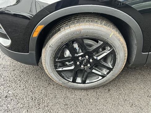 New 2025 Chevrolet Blazer LT w/ LPO, Floor Liner Package image 10