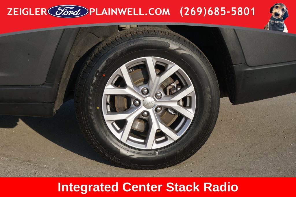 Used 2022 Jeep Grand Cherokee L Limited AWD/4WD image 9