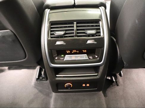 Used 2026 BMW X7 xDrive40i AWD/4WD image 12