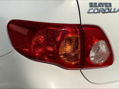 Used 2010 Toyota Corolla S FWD image 27