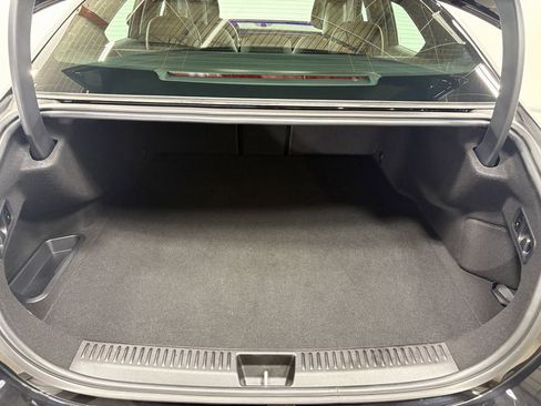 Used 2025 Mercedes-Benz E 53 AMG e 4MATIC Sedan image 33