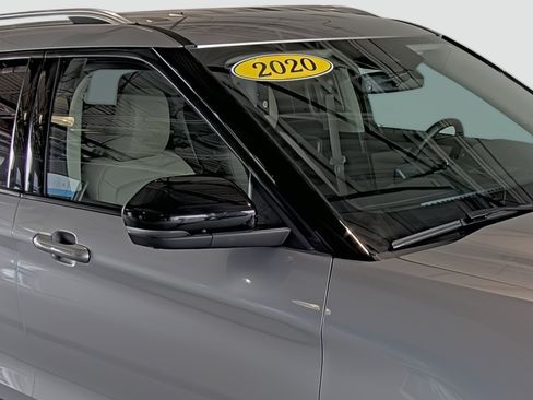 Used 2020 Ford Explorer Limited RWD image 17