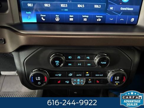 Used 2023 Ford Bronco Outer Banks AWD/4WD image 3