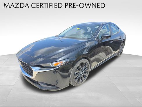 Used 2024 MAZDA MAZDA3 s FWD image 1