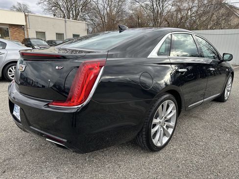 Used 2018 Cadillac XTS Vsport Platinum image 7