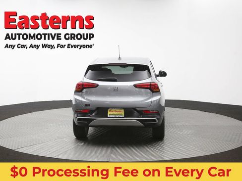 Used 2024 Buick Encore GX Preferred FWD image 3