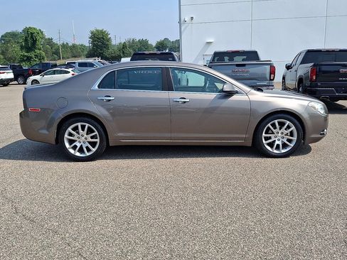 Used 2011 Chevrolet Malibu LTZ FWD image 7