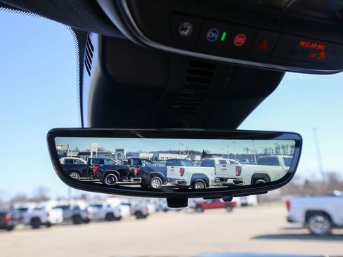 New 2026 GMC Acadia Denali Ultimate w/ LPO, Floor Liner Package image 30