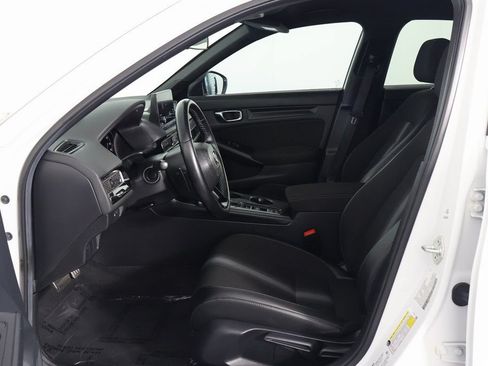 Used 2025 Honda Civic Sport image 9