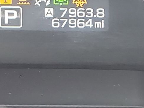 Used 2020 Subaru Outback Limited image 22