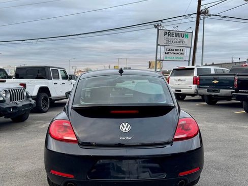 Used 2012 Volkswagen Beetle 2.0T image 12