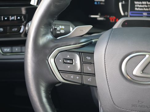 Certified 2025 Lexus TX 350 FWD w/ Technology Package image 18