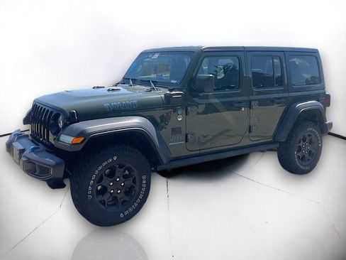 Used 2023 Jeep Wrangler Unlimited w/ Cold Weather Group AWD/4WD image 2