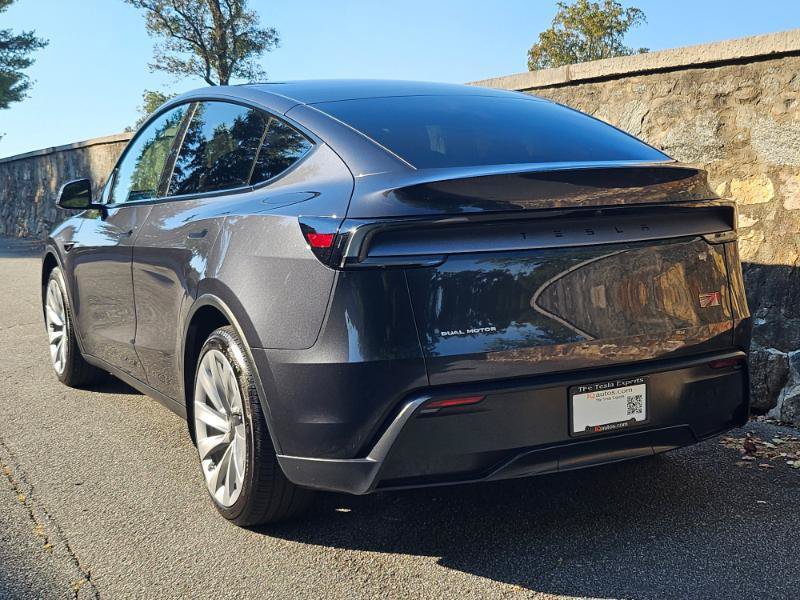 Used 2026 Tesla Model Y Long Range AWD/4WD image 13