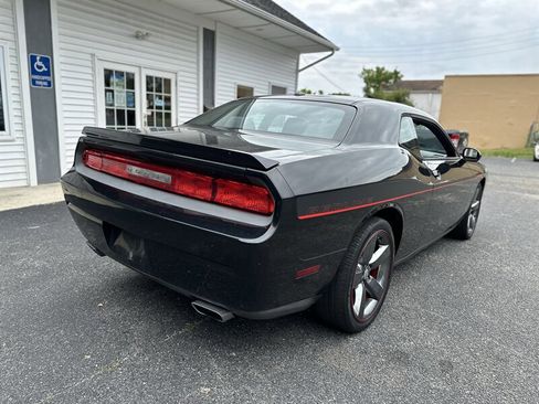Used 2014 Dodge Challenger R/T w/ R/T Redline Group RWD image 8