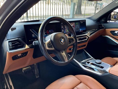 Used 2023 BMW 330i Sedan w/ M Sport Package image 17