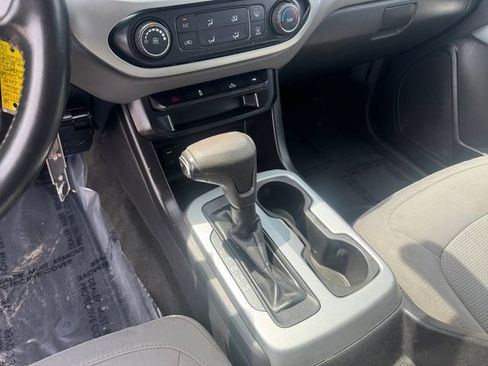 Used 2016 Chevrolet Colorado LT w/ LPO, Bed Protection Package AWD/4WD image 15