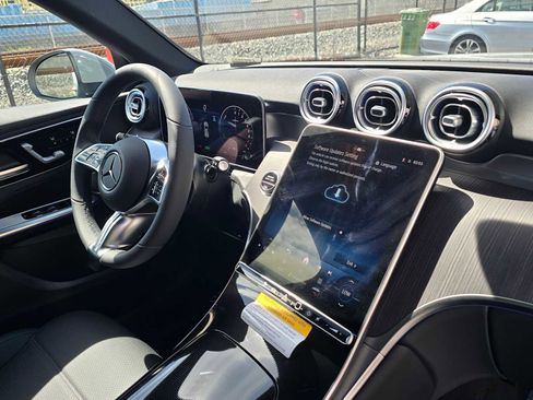 New 2026 Mercedes-Benz GLC 350e 4MATIC image 10
