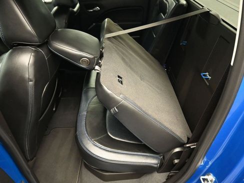 Used 2022 Chevrolet Colorado LT image 31