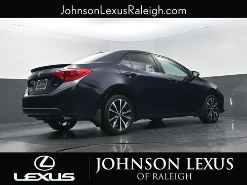 Used 2019 Toyota Corolla SE w/ SE Premium Package FWD image 21