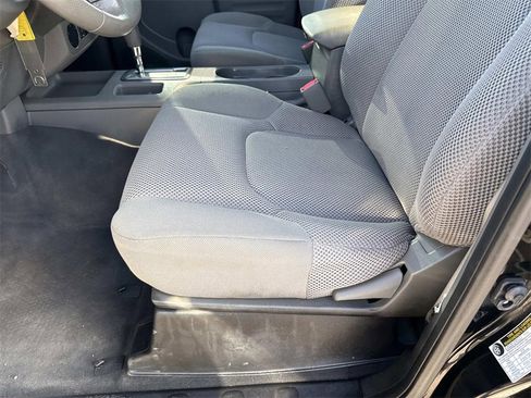 Used 2019 Nissan Frontier SV w/ Value Truck Package image 10