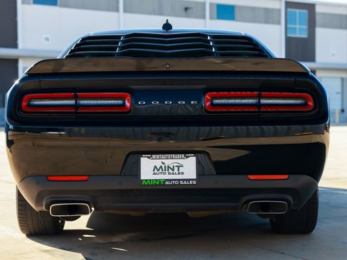 Used 2021 Dodge Challenger R/T RWD image 13