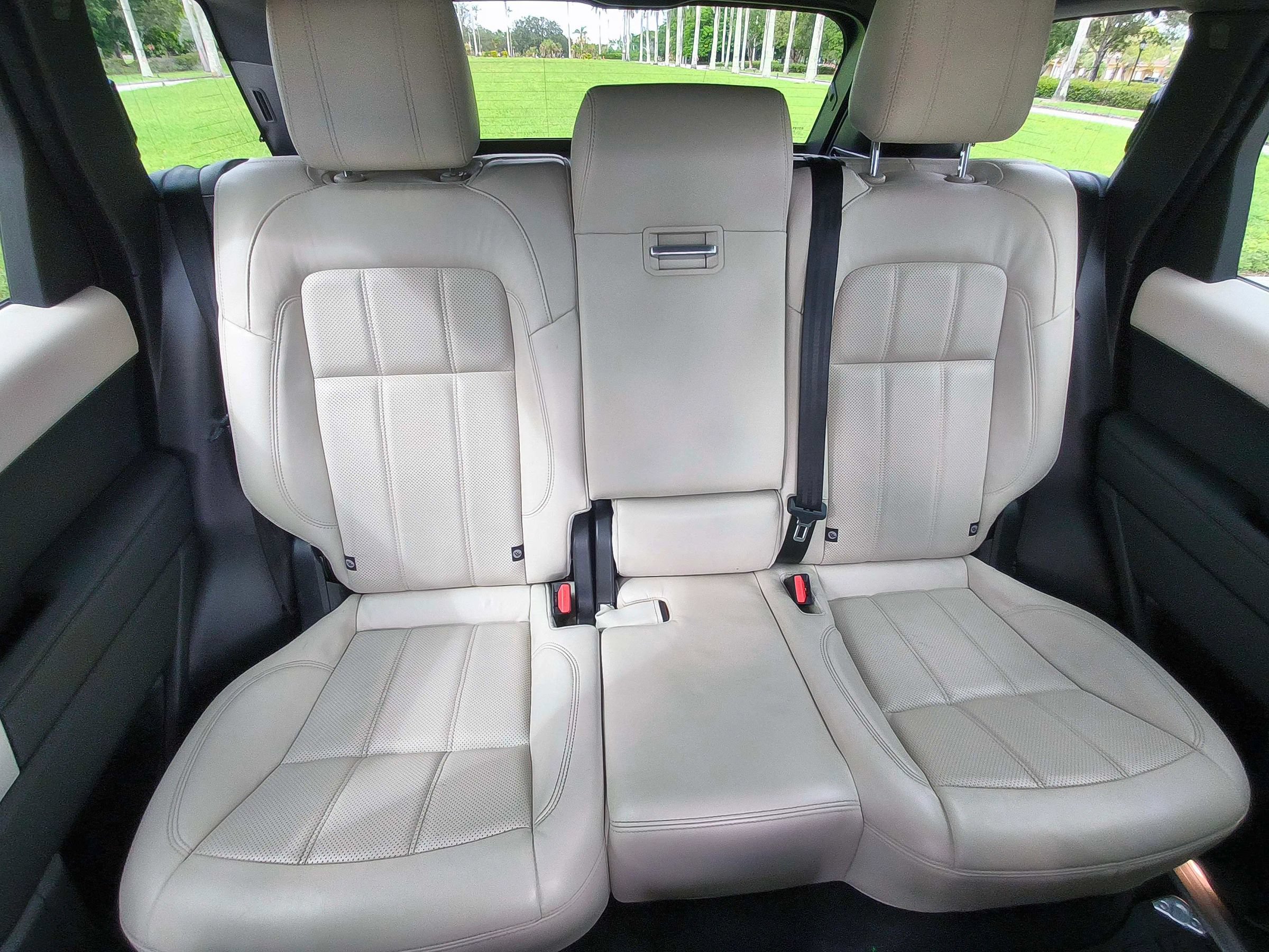 Used 2021 Land Rover Range Rover Sport HSE Silver Edition AWD/4WD image 14