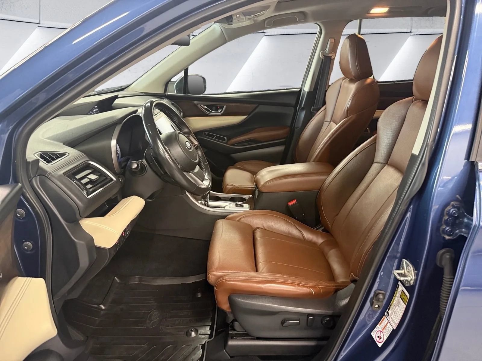 Used 2019 Subaru Ascent Touring AWD/4WD image 16